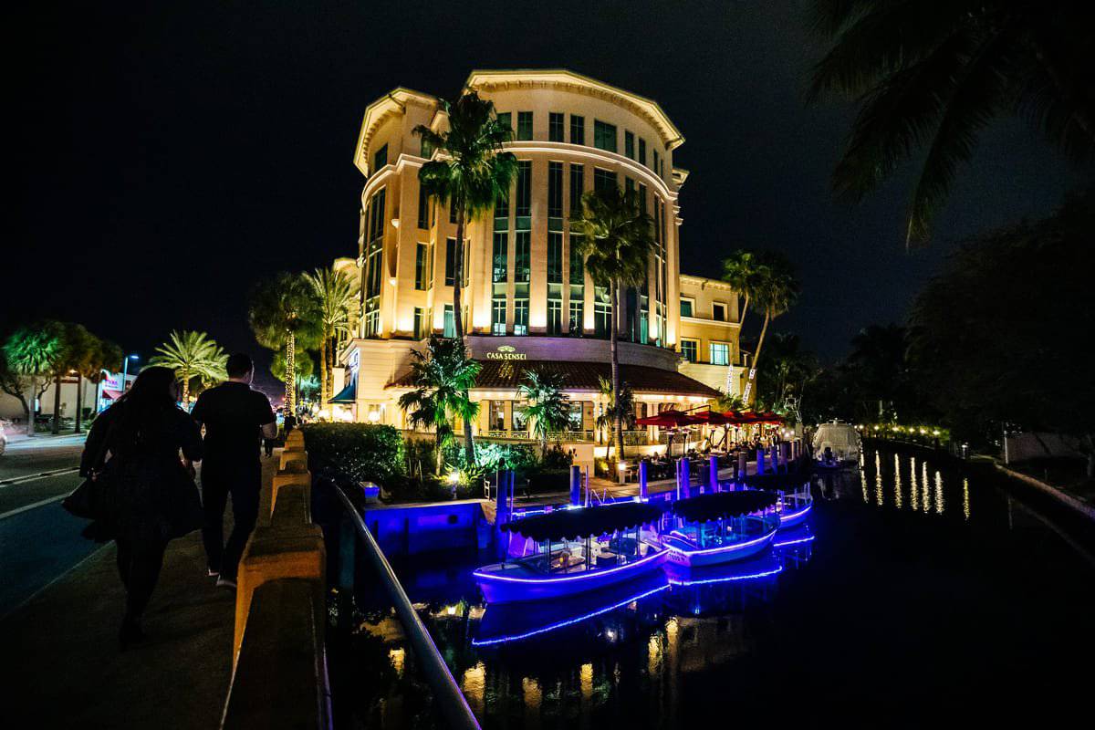 Credit Visit Lauderdale_Gondola