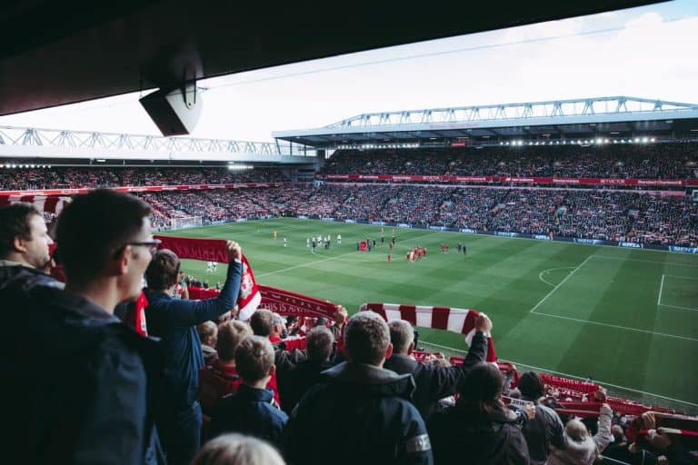 Guide to Experiencing Premier League in London (1)