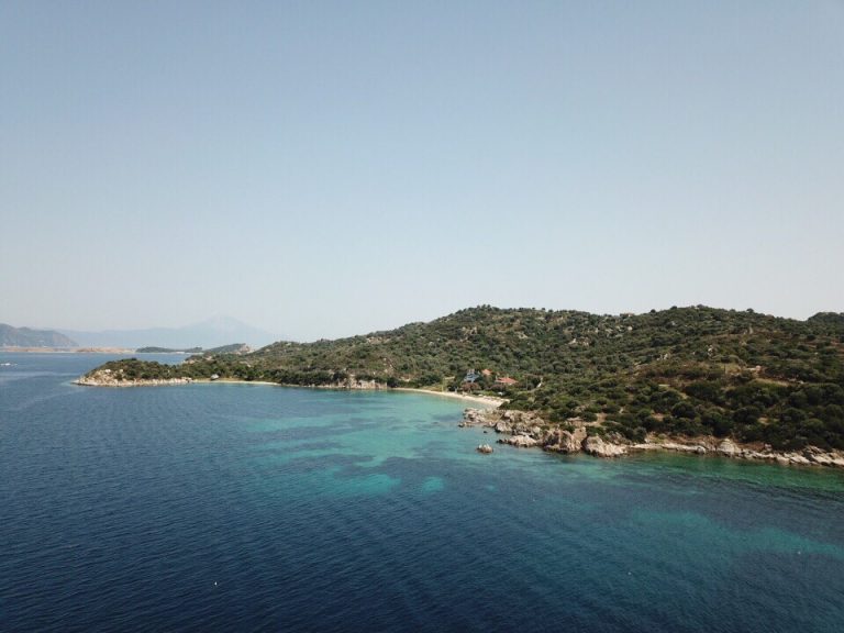 Agionissi Resort