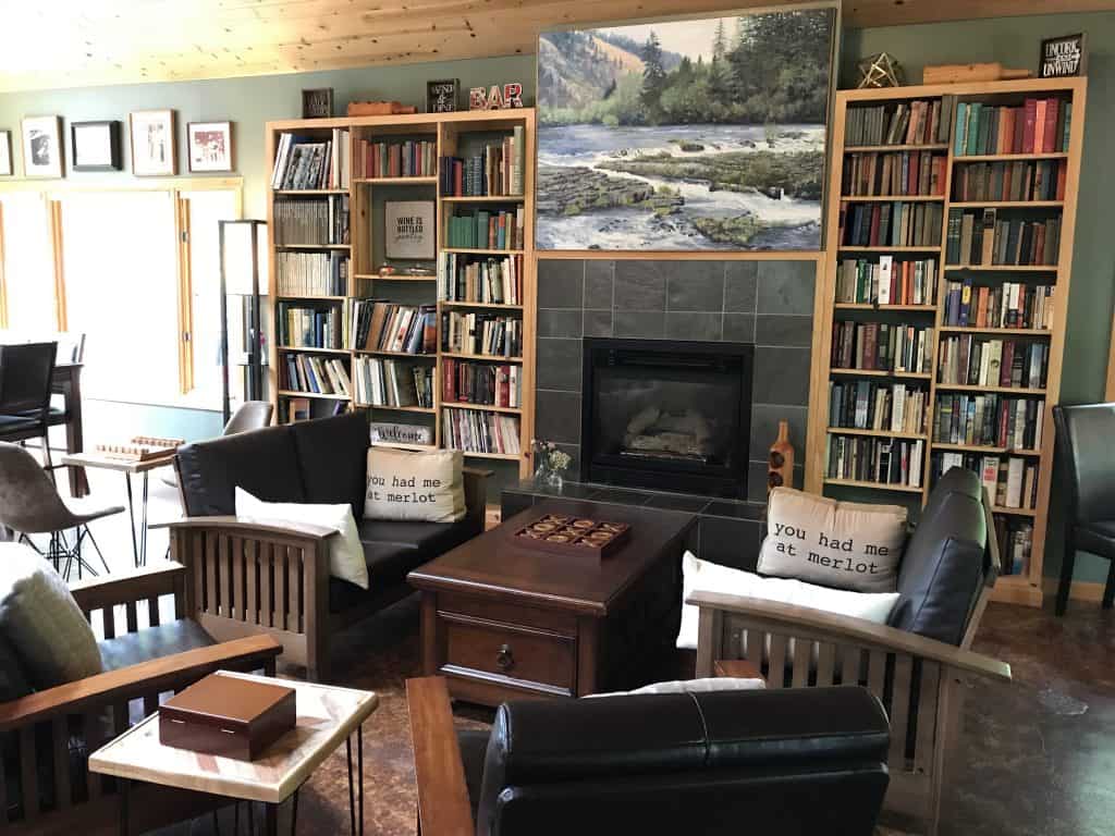 Steamboat Inn